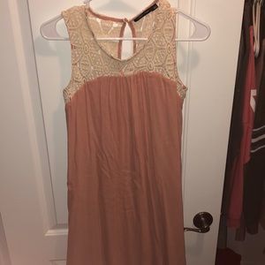Boutique Light Pink tunic dress with lace detail